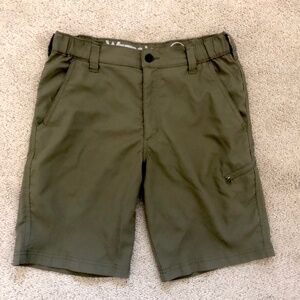 Wrangler Flex Waist Outdoor Shorts Olive